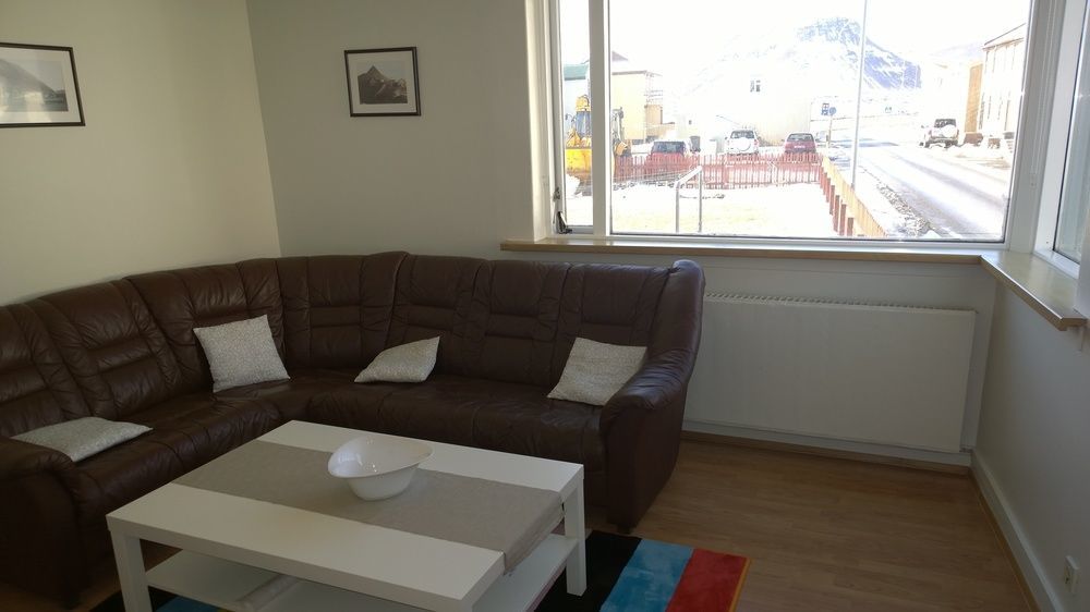 Private House With Private Garden Villa Ísafjörður Dış mekan fotoğraf